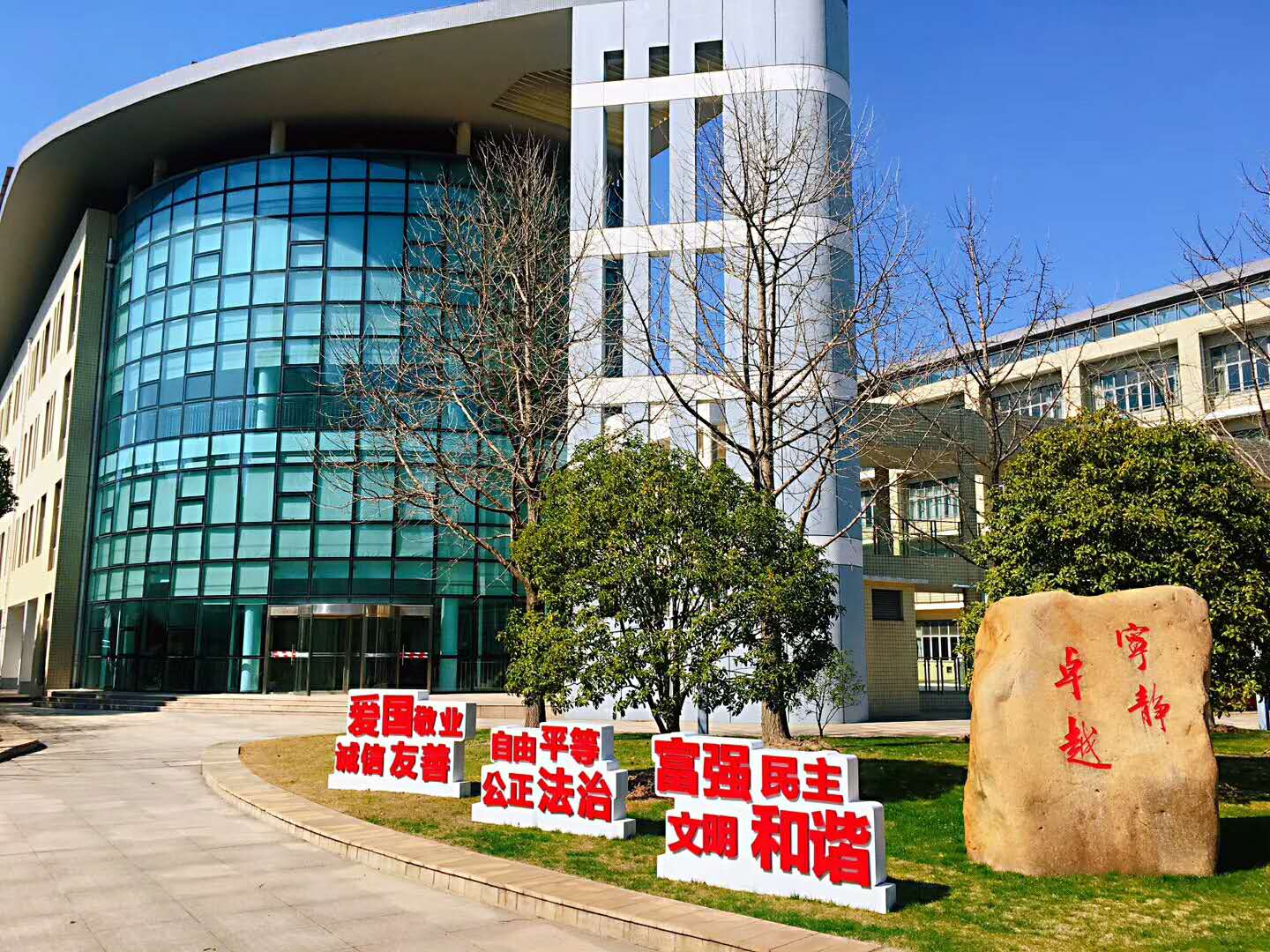 结尾-2.jpg 结尾-2.jpg