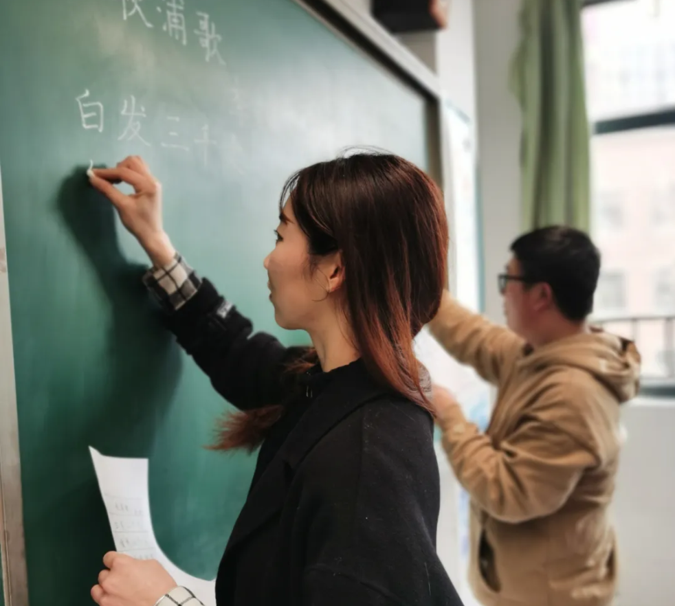 QQ浏览器截图20240323211112.png QQ浏览器截图20240323211112.png