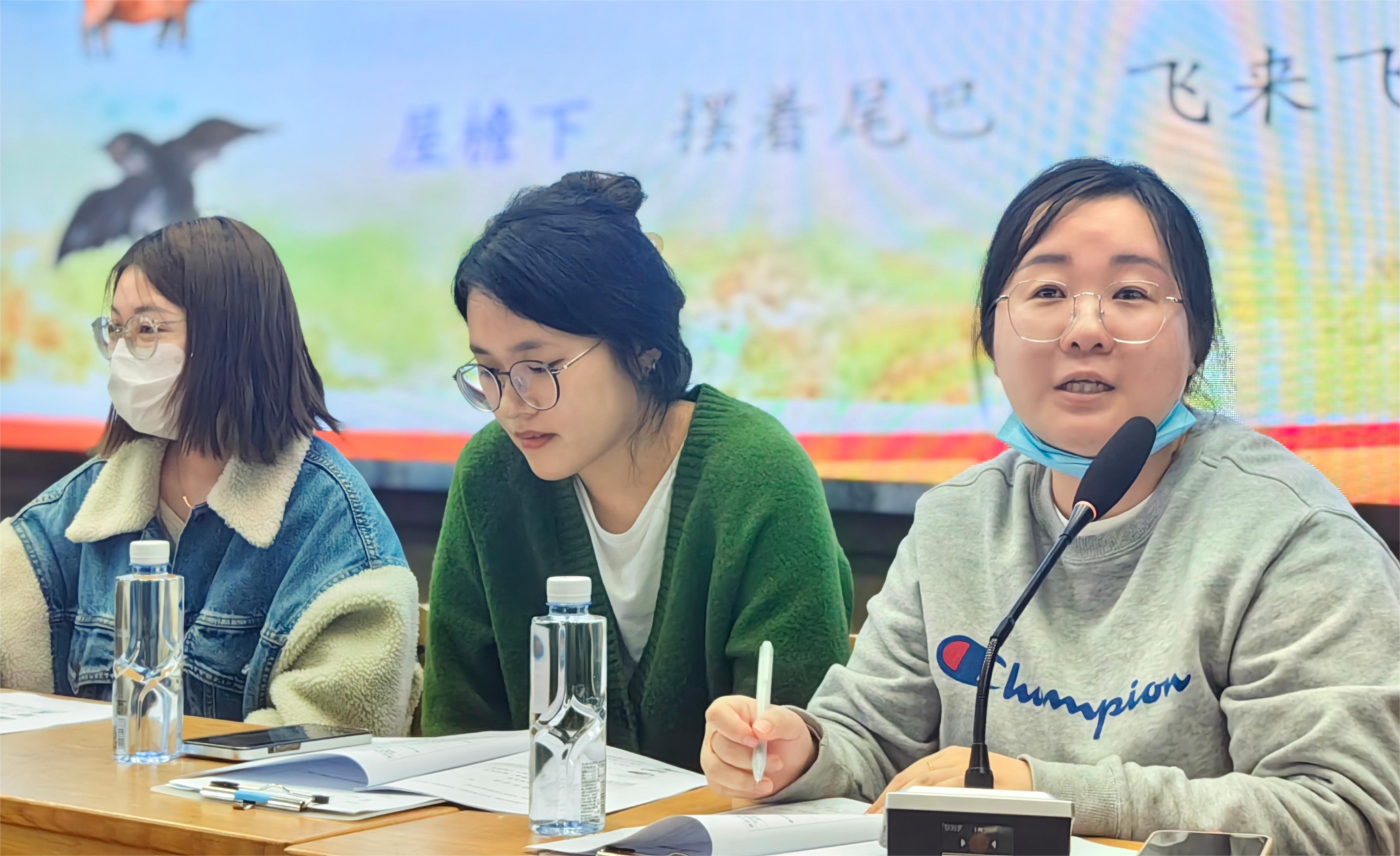 25083539ui8r.jpg 25083539ui8r.jpg