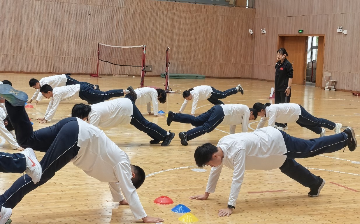 021606484es5.jpg 021606484es5.jpg