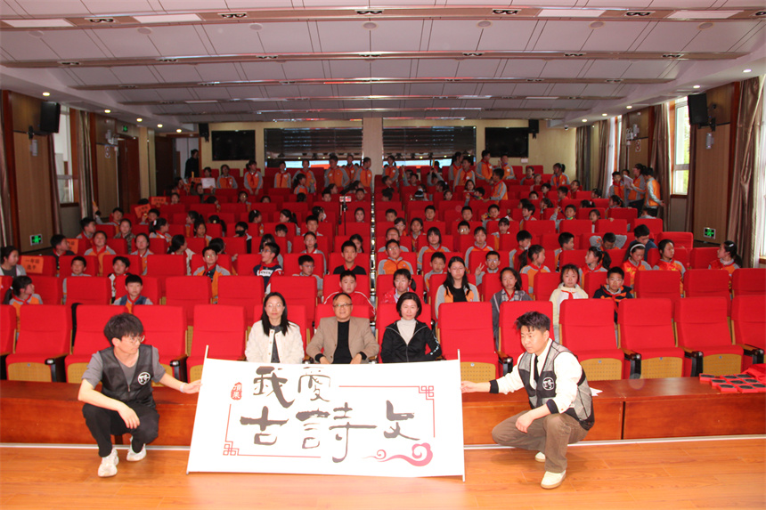 图7(封面).jpg 图7(封面).jpg