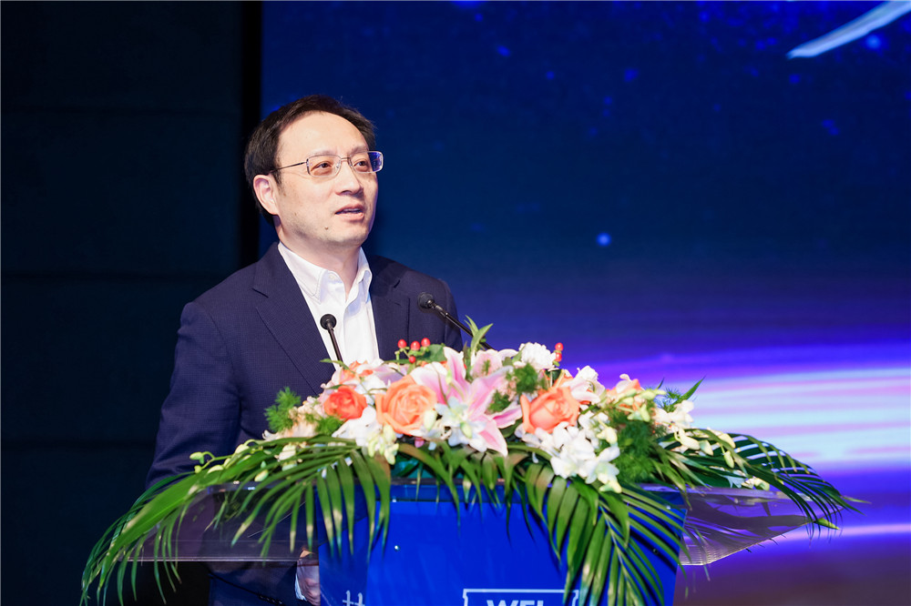 贾炜 (3)_副本.jpg