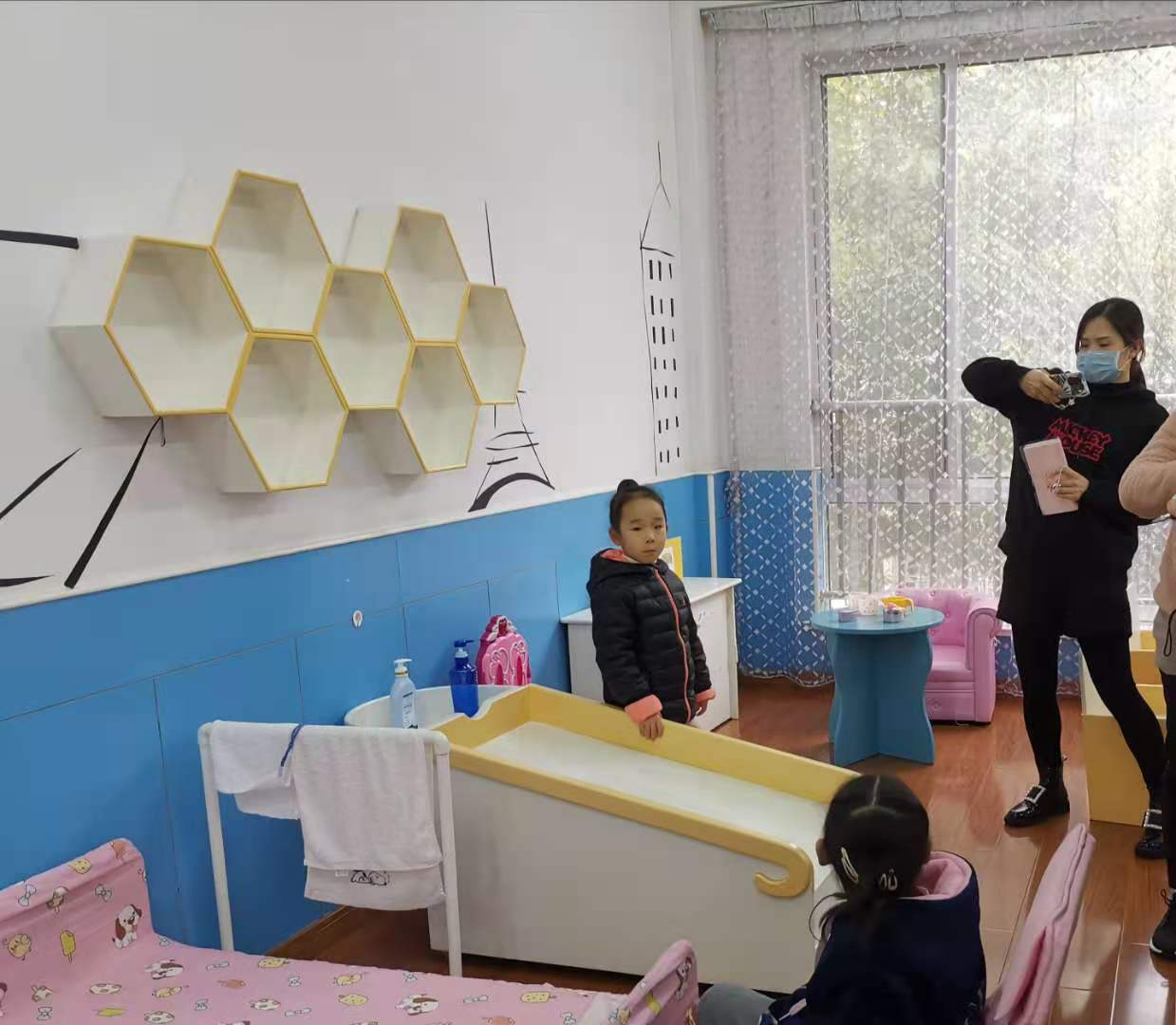 自主游戏 (1).jpg