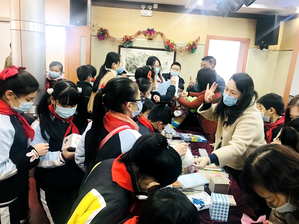 老师摊位3.JPG