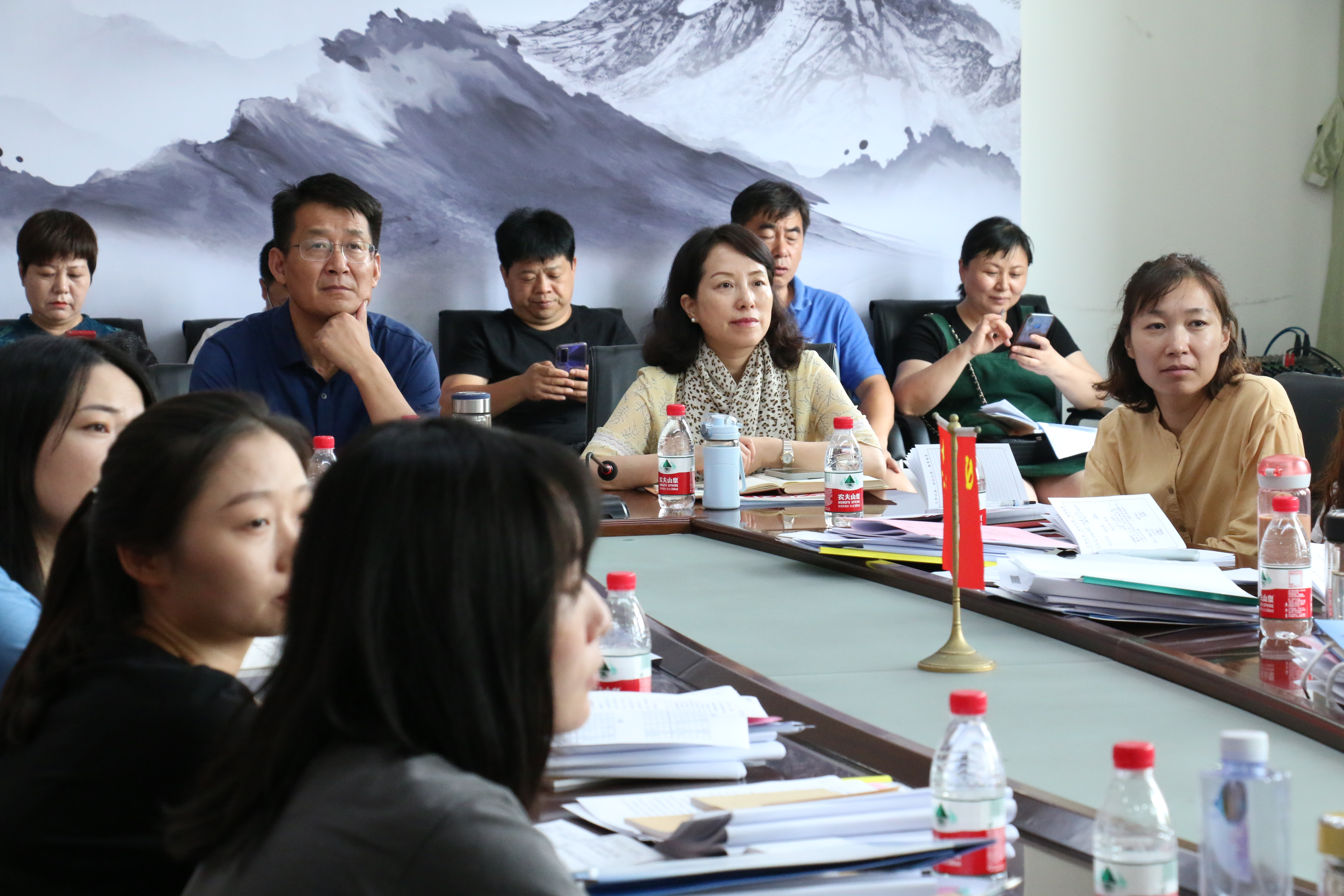 放前言部分？两位领导 书记总要出席下.jpg