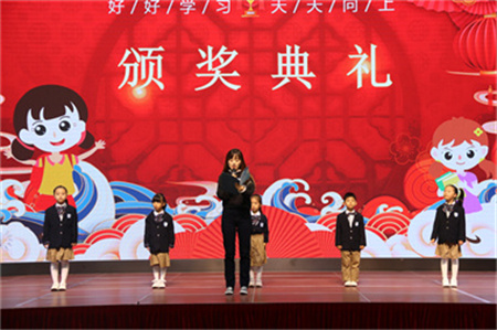 19085511f6bn.jpg