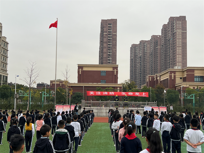 图1.png