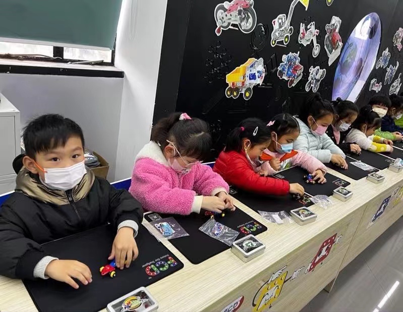 参观小学.jpg