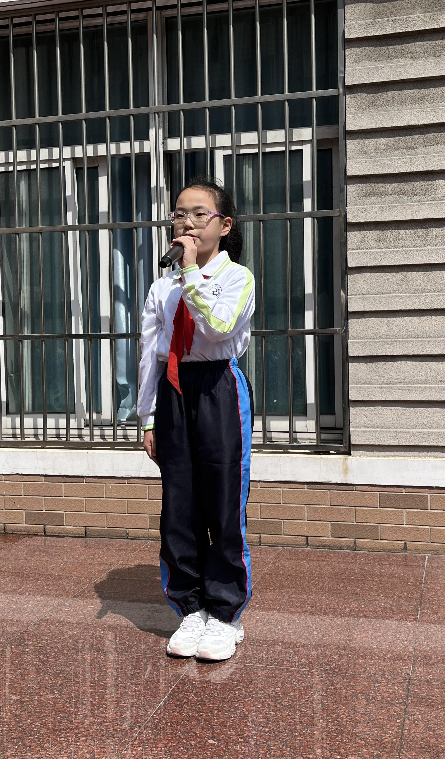 演讲.jpg
