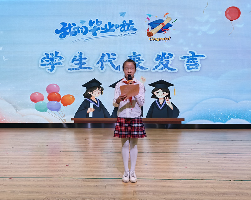 2、学生代表发言_副本.jpg