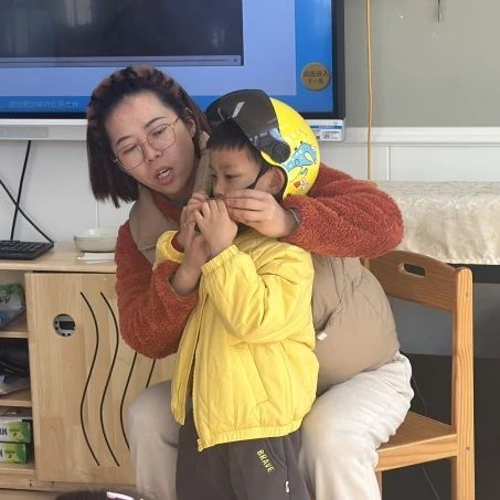 ebcc83f1a44c53b73b81aa8fbb664dc4.jpg ebcc83f1a44c53b73b81aa8fbb664dc4.jpg