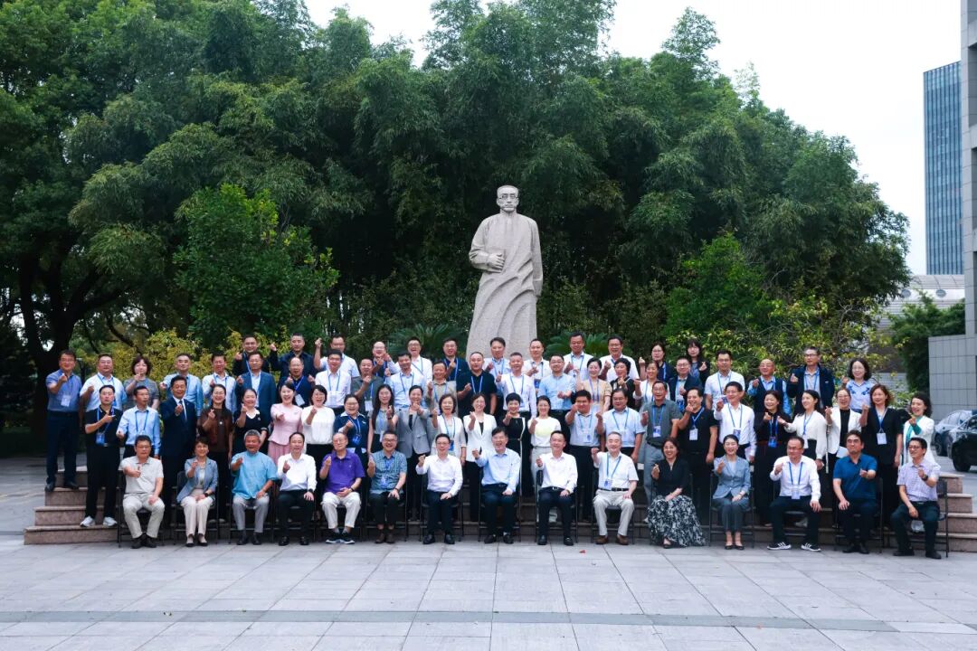 微信图片_20251020104837.jpg
