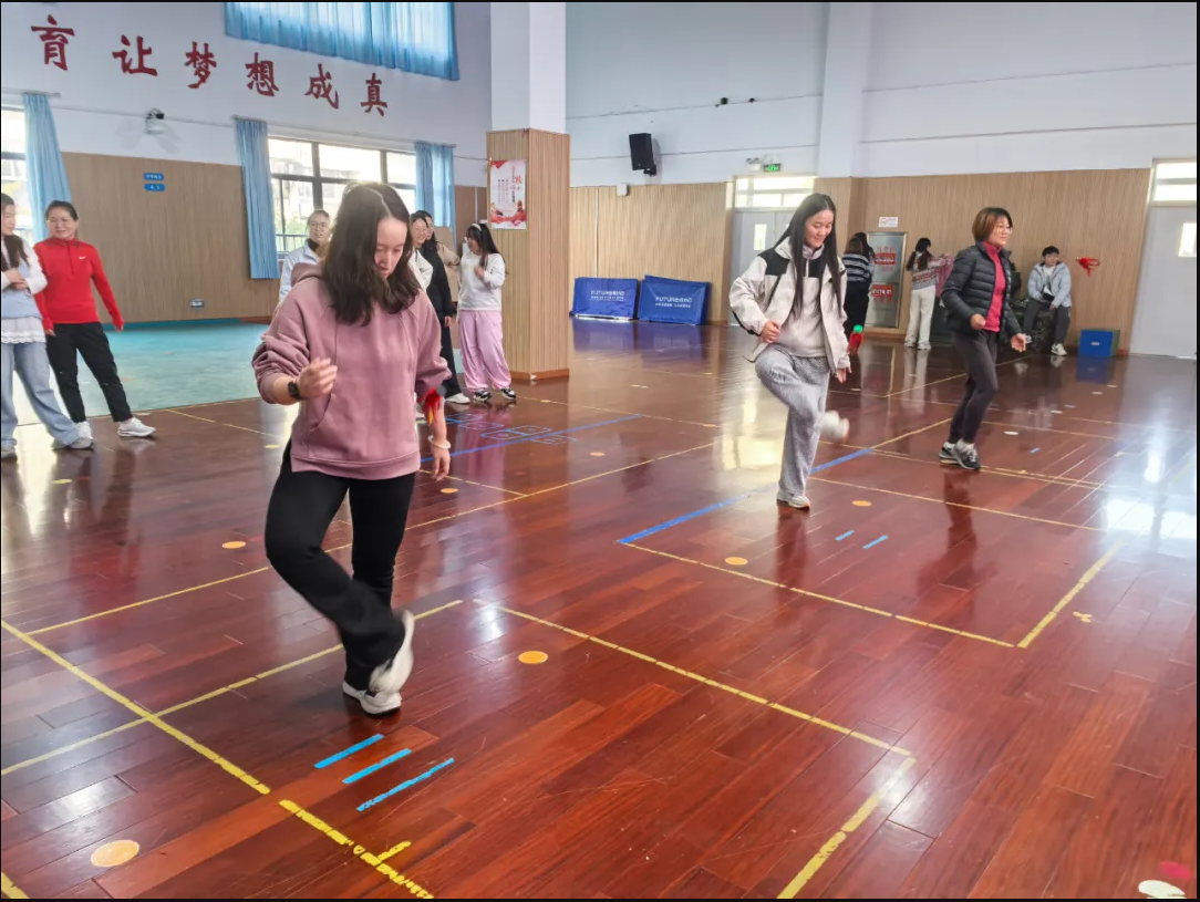 屏幕截图 2025-12-06 124309.png