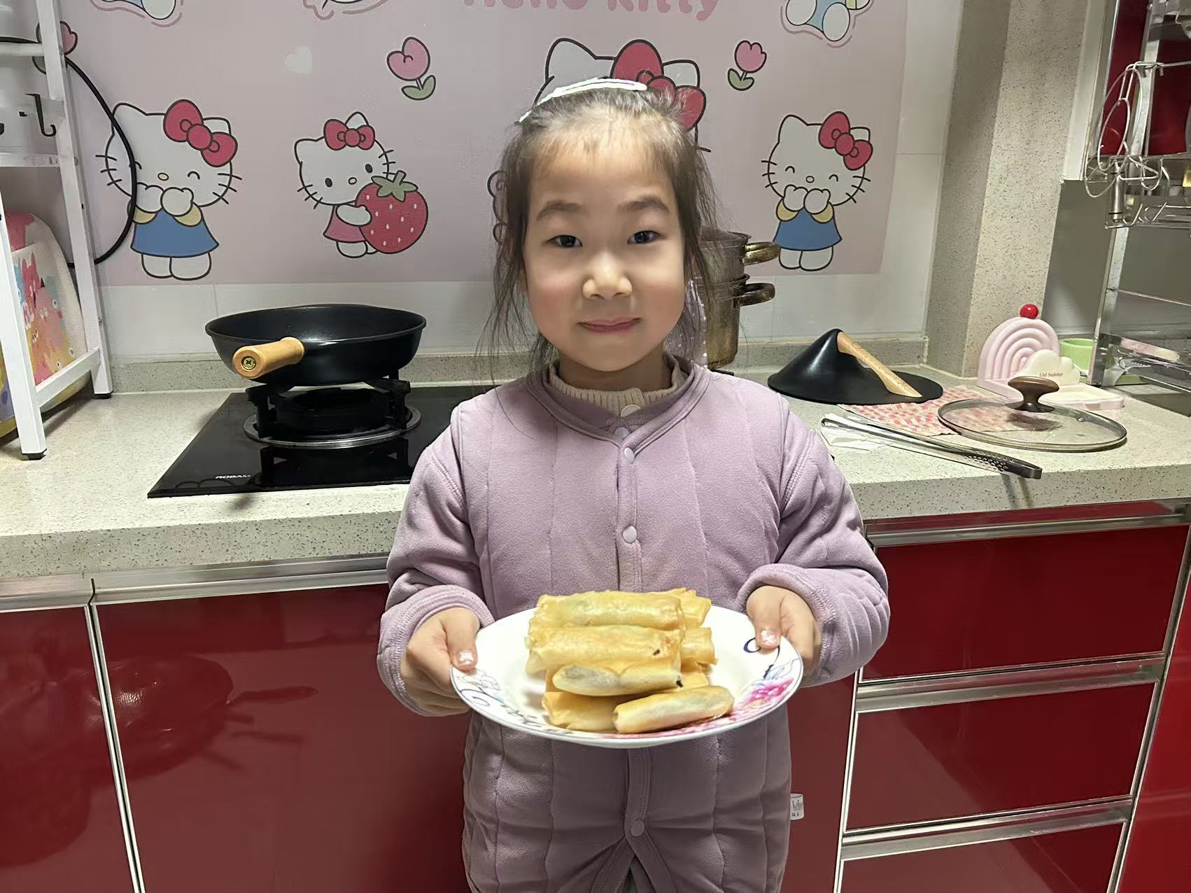 一4班咬春(赵思慧)2.jpg 一4班咬春(赵思慧)2.jpg